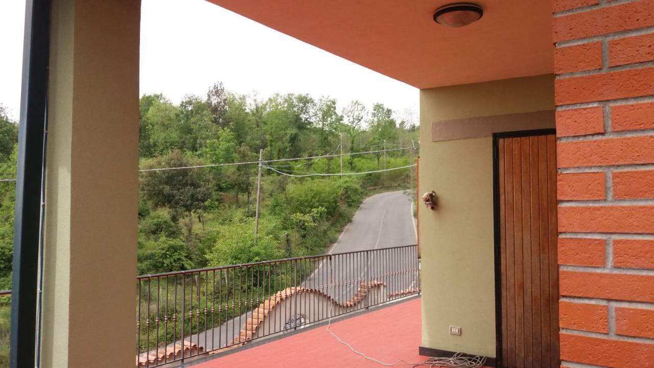 B&B Le Tre Rose Di Maria Pedara Εξωτερικό φωτογραφία